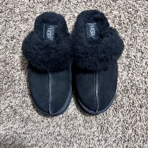 UGG platform slippers